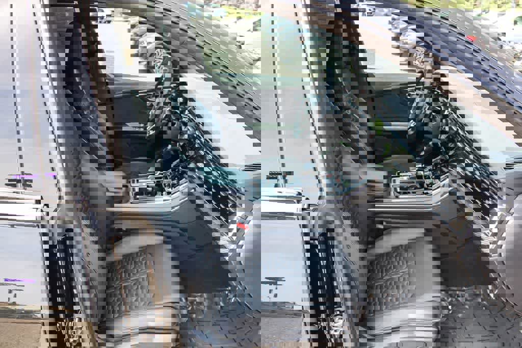 Used 2023 Audi RS Q8 image 16