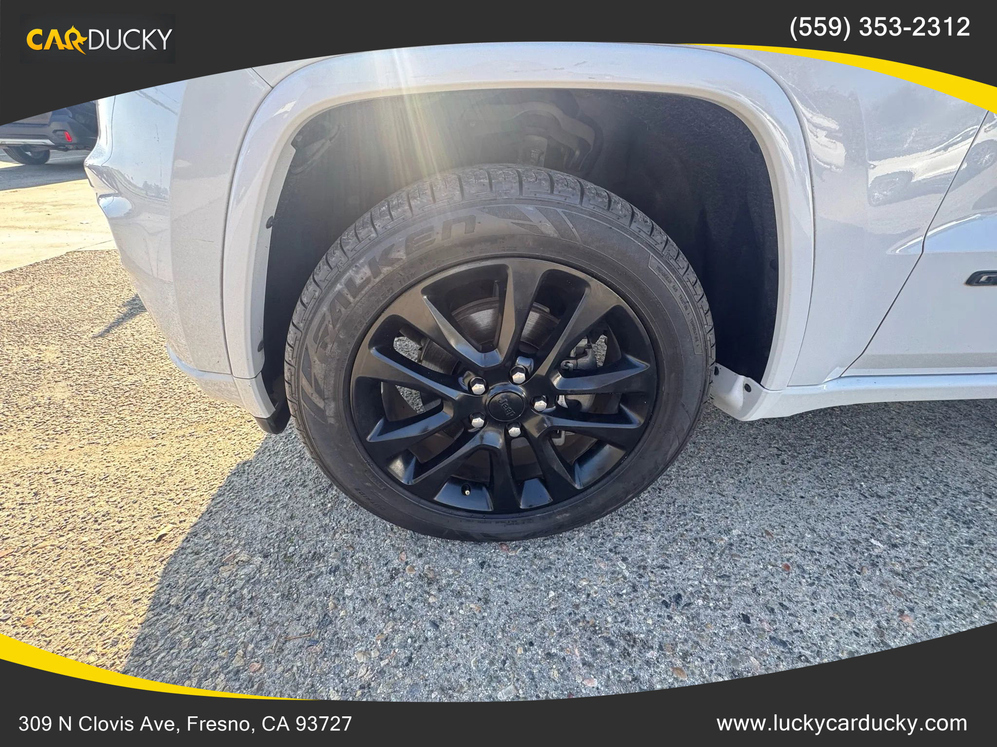 Used 2018 Jeep Grand Cherokee Altitude image 24