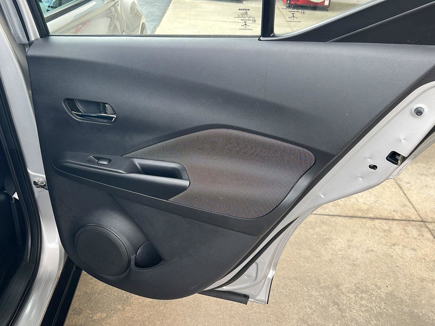 Used 2020 Nissan Kicks SV image 15