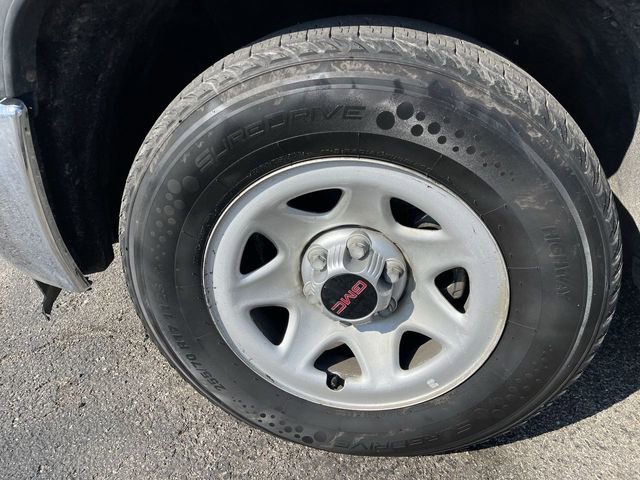 Used 2016 GMC Sierra 1500 2WD Regular Cab image 10