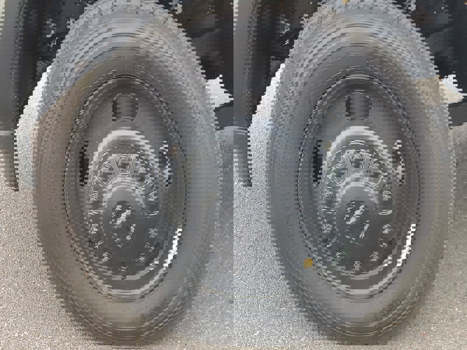 New 2025 RAM 5500 Tradesman AWD/4WD image 16