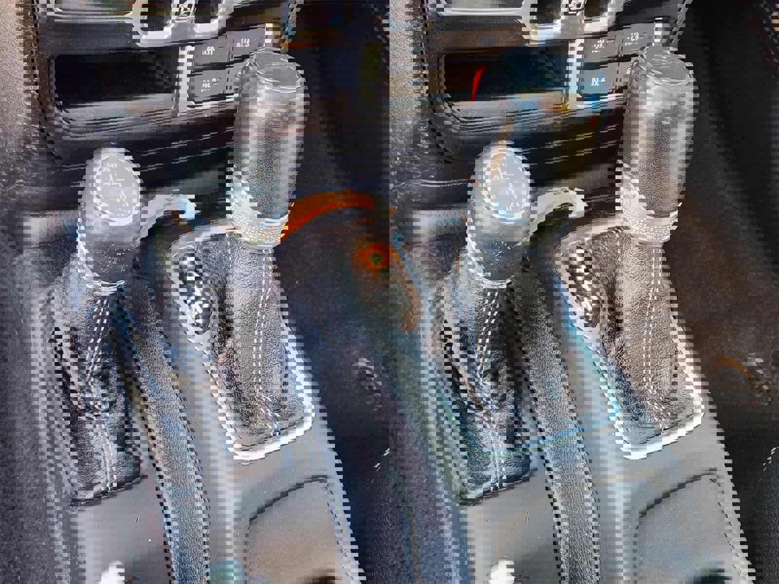 Used 2020 Jeep Gladiator Overland image 22