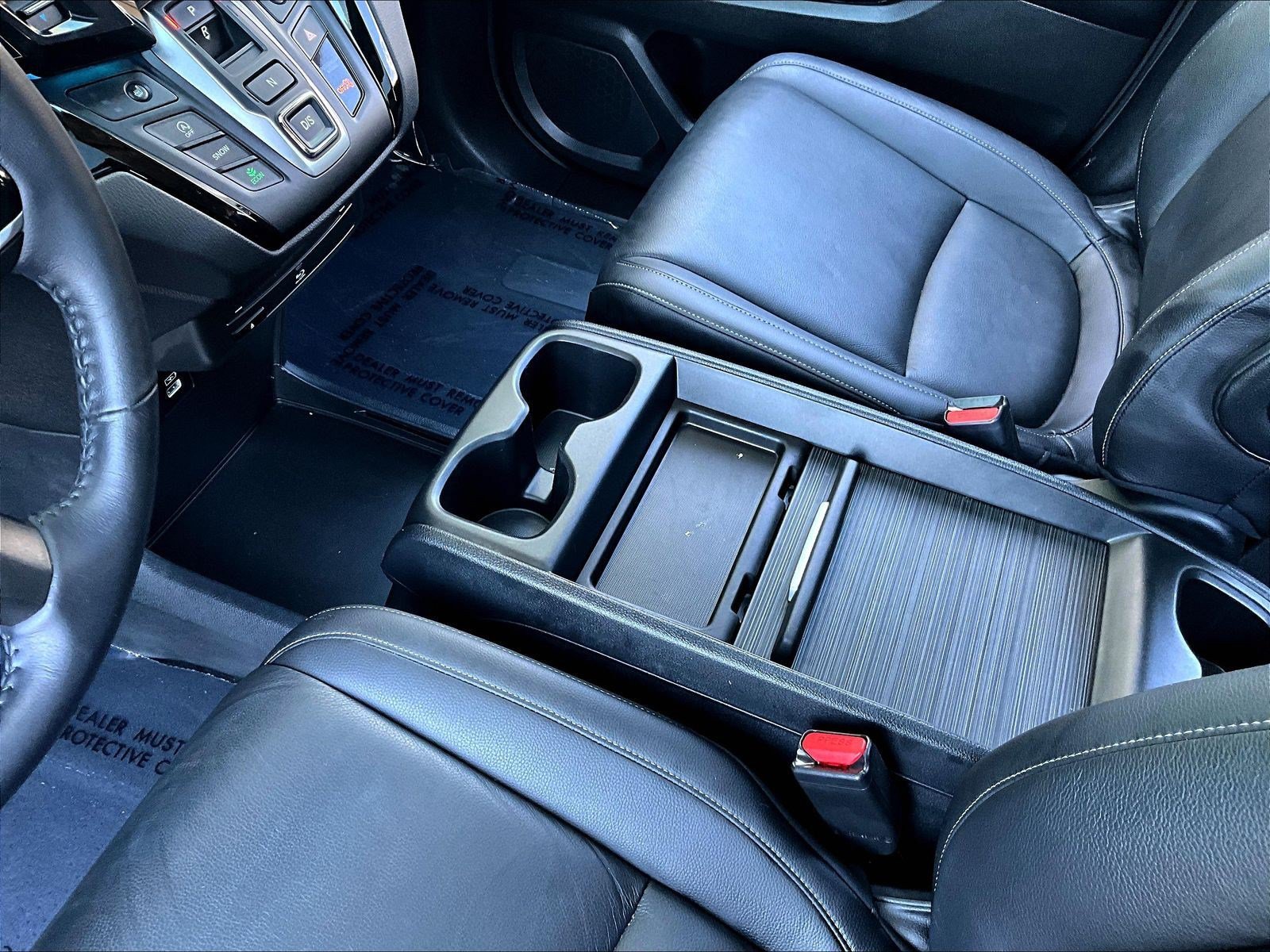Used 2023 Honda Odyssey Touring image 17