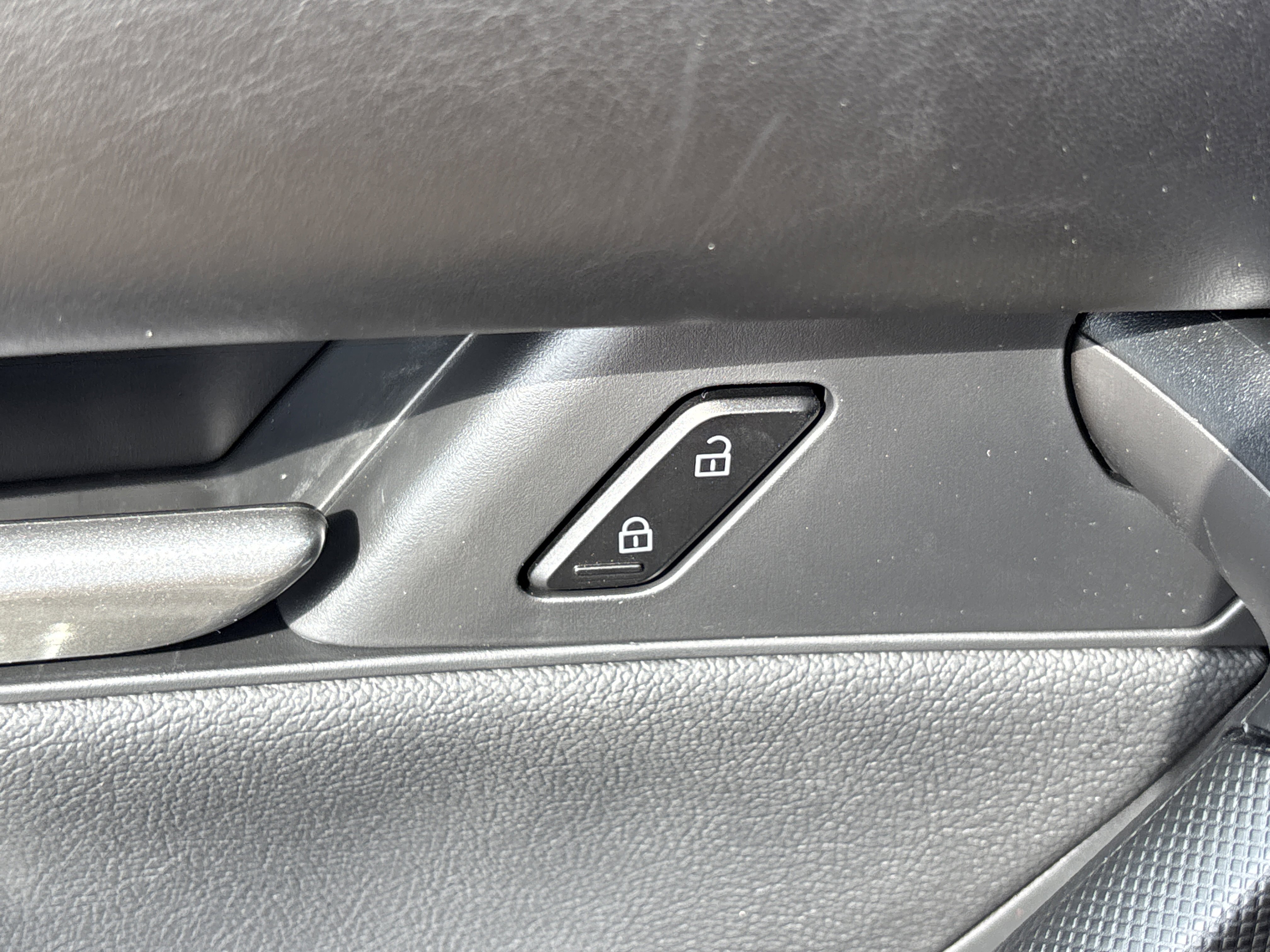 New 2026 MAZDA CX-50 AWD 2.5 S w/ Premium Package image 21