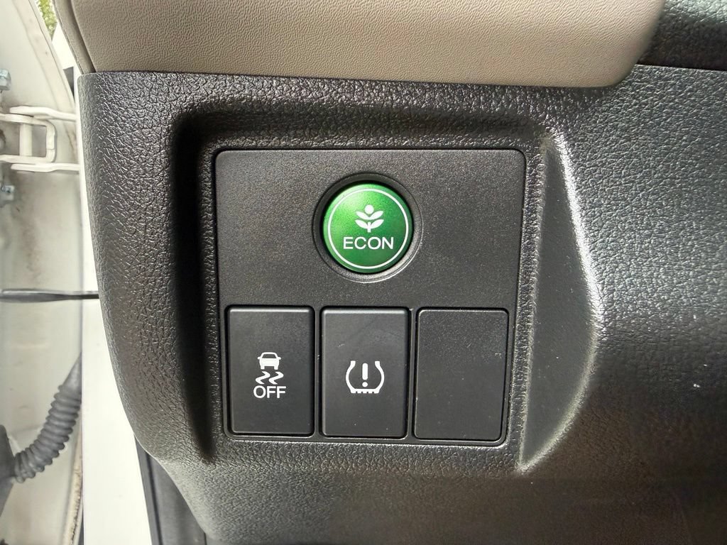 Used 2017 Honda HR-V EX-L image 23