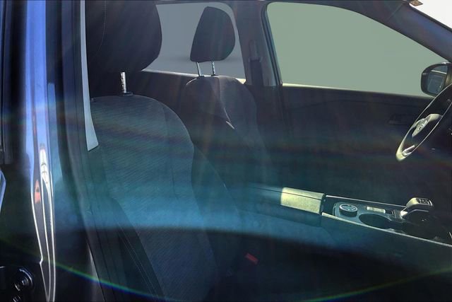 Used 2021 Nissan Rogue S image 20