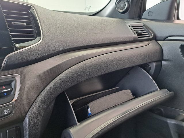 Used 2025 Honda Passport TrailSport image 20