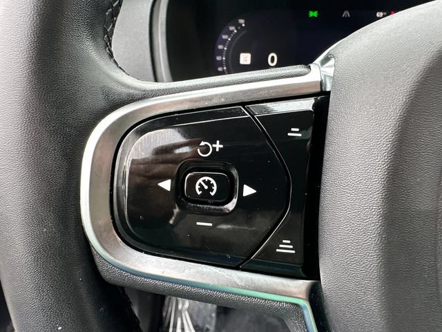 Used 2023 Volvo XC90 B6 Plus w/ Protection Package Premier AWD/4WD image 32