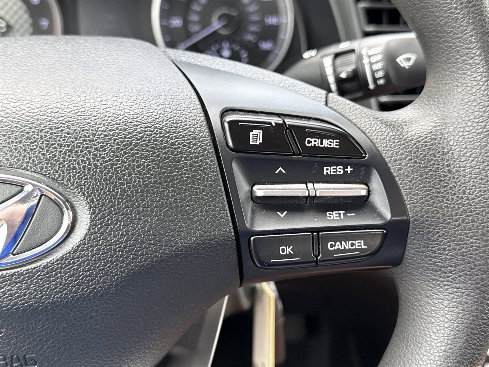 Used 2020 Hyundai Elantra SE w/ Cargo Package (C1) image 18