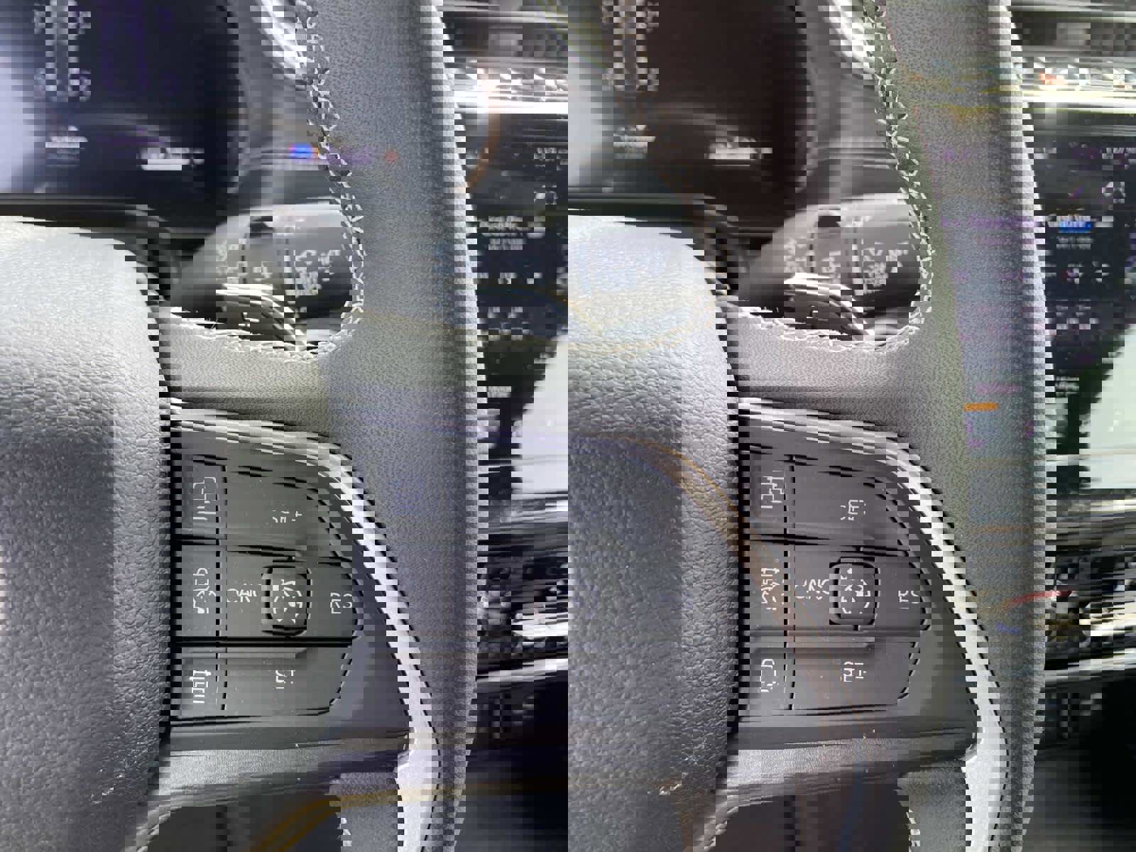 Certified 2024 Jeep Grand Cherokee Altitude image 16