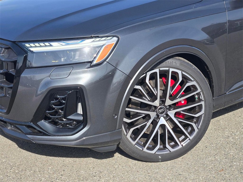 New 2026 Audi SQ7 Prestige image 9