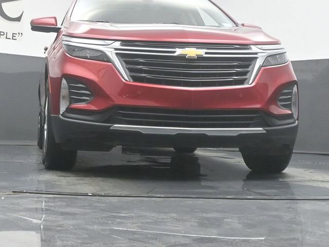 Used 2023 Chevrolet Equinox LT image 3