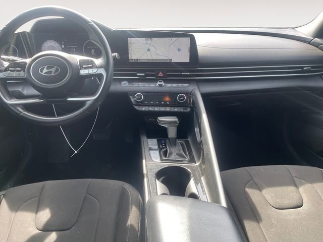 Used 2024 Hyundai Elantra SEL w/ Convenience Package FWD image 10