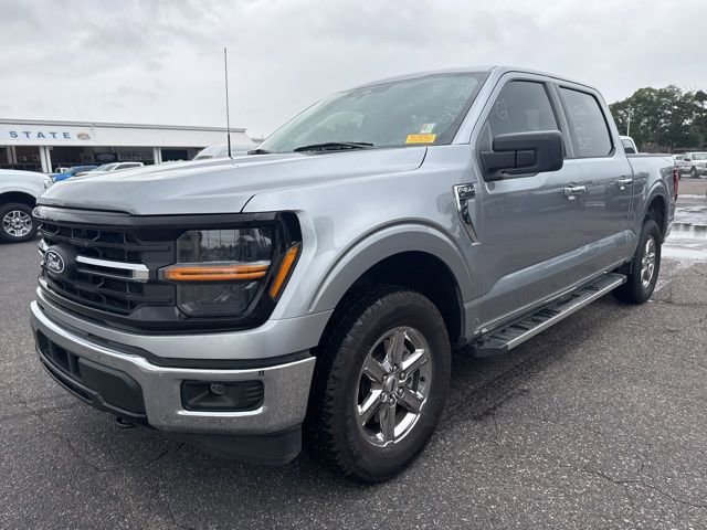 Certified 2025 Ford F150 XLT w/ Equipment Group 301A Standard AWD/4WD image 3