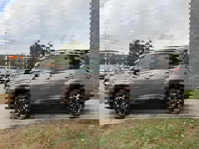 New 2025 Subaru Forester Premium image 9