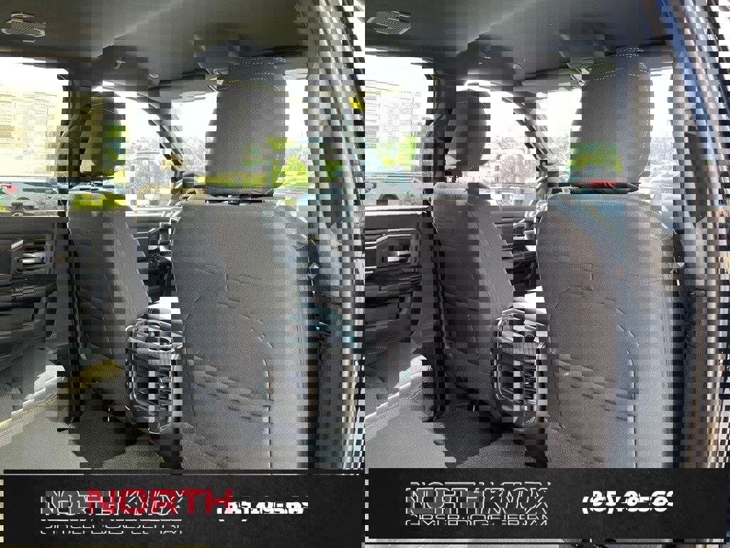 New 2025 RAM 3500 Big Horn image 23