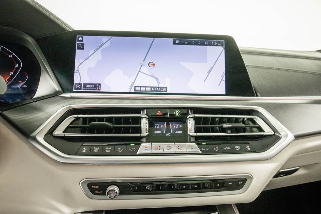 Used 2020 BMW X5 M50i w/ Executive Package image 26