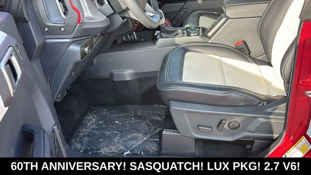 New 2026 Ford Bronco Outer Banks w/ Sasquatch Package AWD/4WD image 25