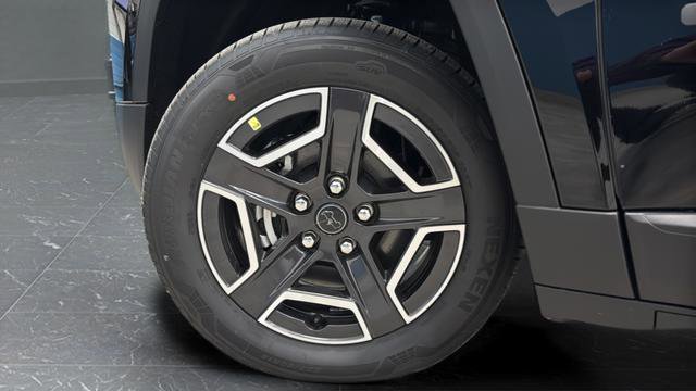 New 2026 Jeep Cherokee Limited image 38