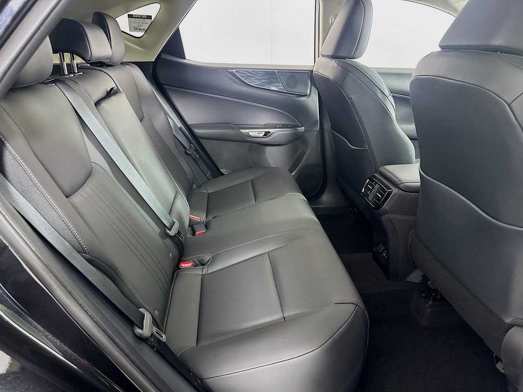 Used 2025 Lexus NX 350 AWD w/ Accessory Package (2T) image 33