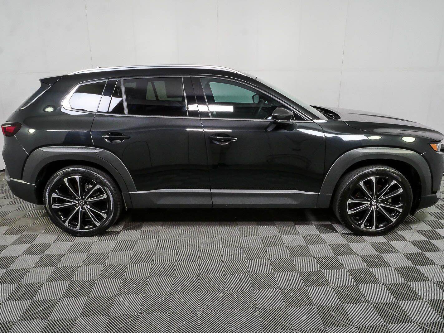 Used 2024 MAZDA CX-50 AWD 2.5 S w/ Premium Plus Pkg image 2