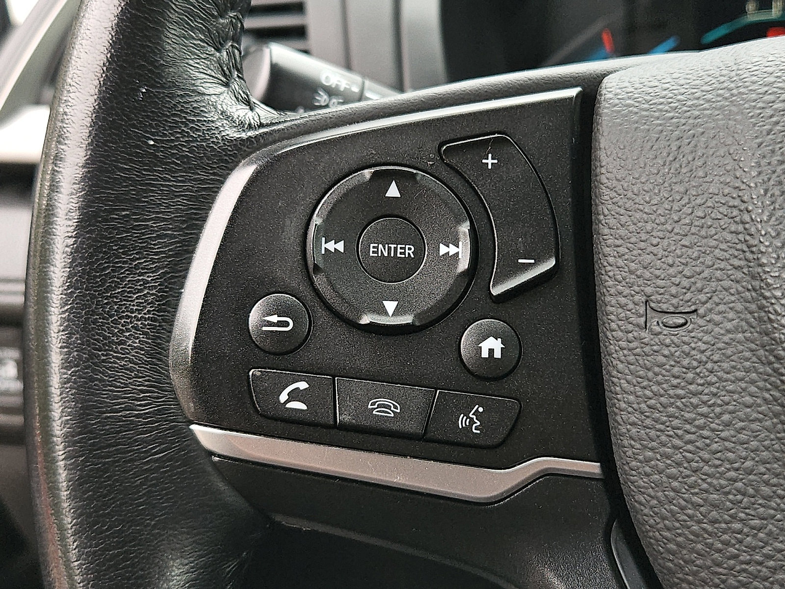 Used 2023 Honda Odyssey EX-L image 23
