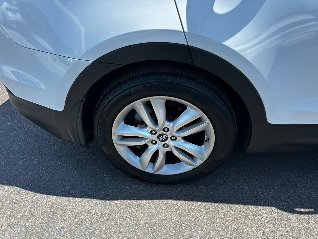 Used 2013 Hyundai Santa Fe Sport 2.0T FWD image 12