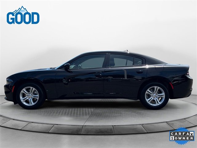 Used 2023 Dodge Charger SXT image 2