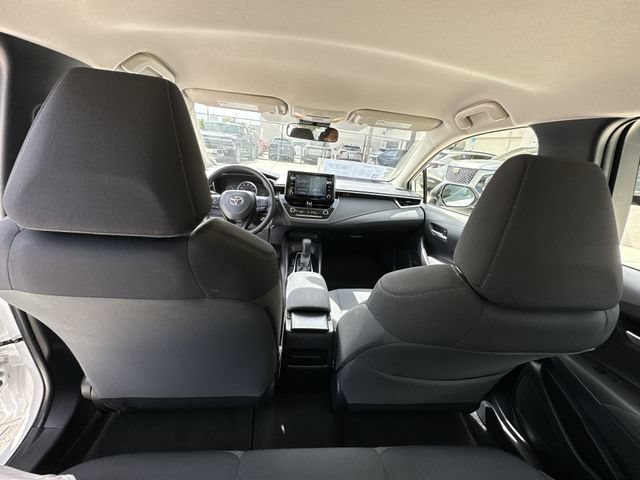 Used 2021 Toyota Corolla LE FWD image 30