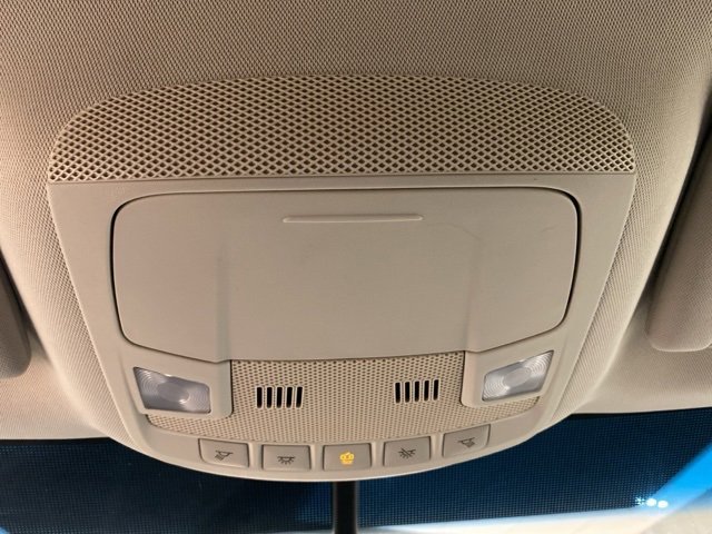 Used 2015 Ford Edge Titanium image 20