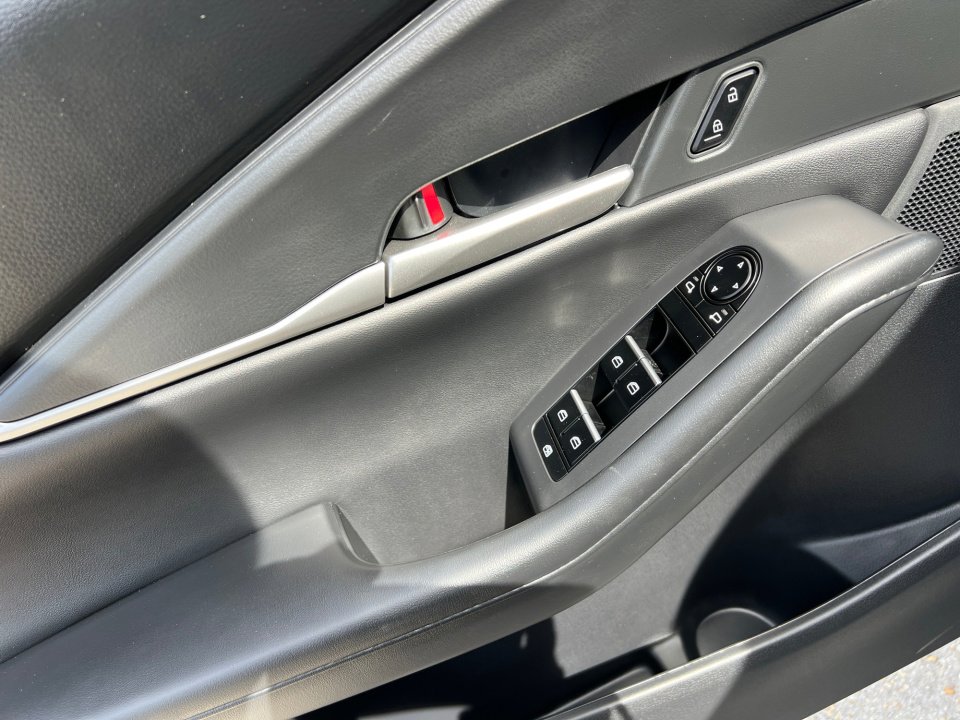 New 2026 MAZDA CX-30 AWD 2.5 S w/ Select Sport Pkg image 31