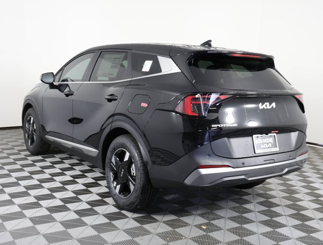 New 2026 Kia Sportage LX image 5