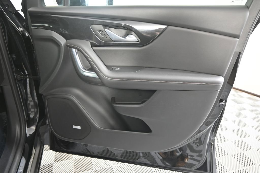Used 2022 Chevrolet Blazer Premier w/ Enhanced Convenience Package image 12