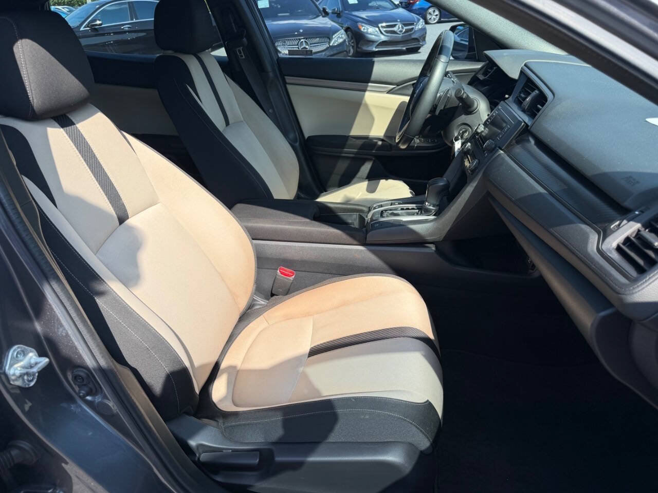 Used 2018 Honda Civic Sport image 15