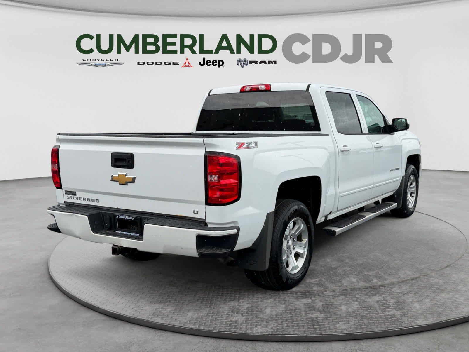 Used 2017 Chevrolet Silverado 1500 LT w/ All Star Edition AWD/4WD image 6