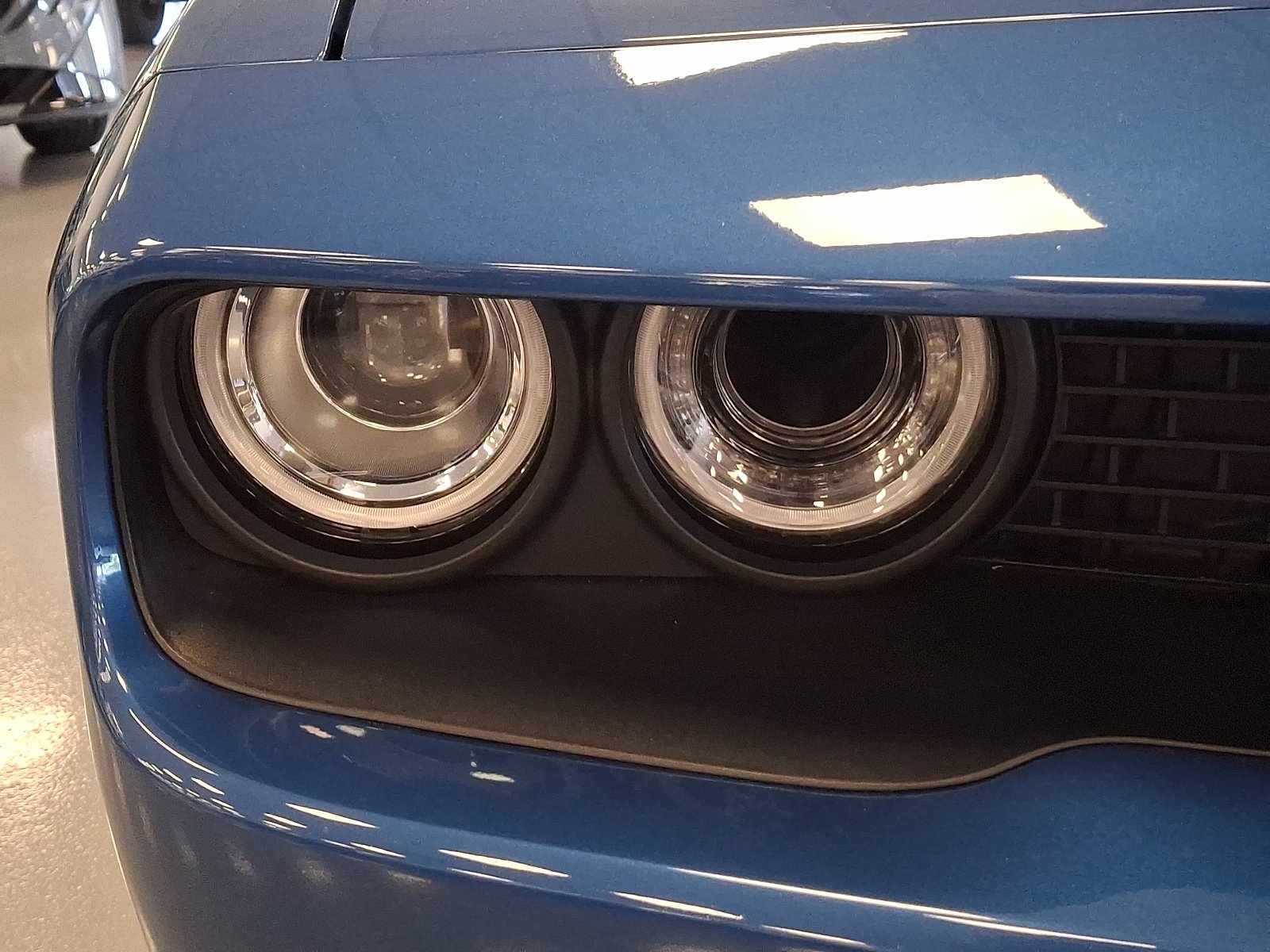 Used 2023 Dodge Challenger SRT Hellcat RWD image 9
