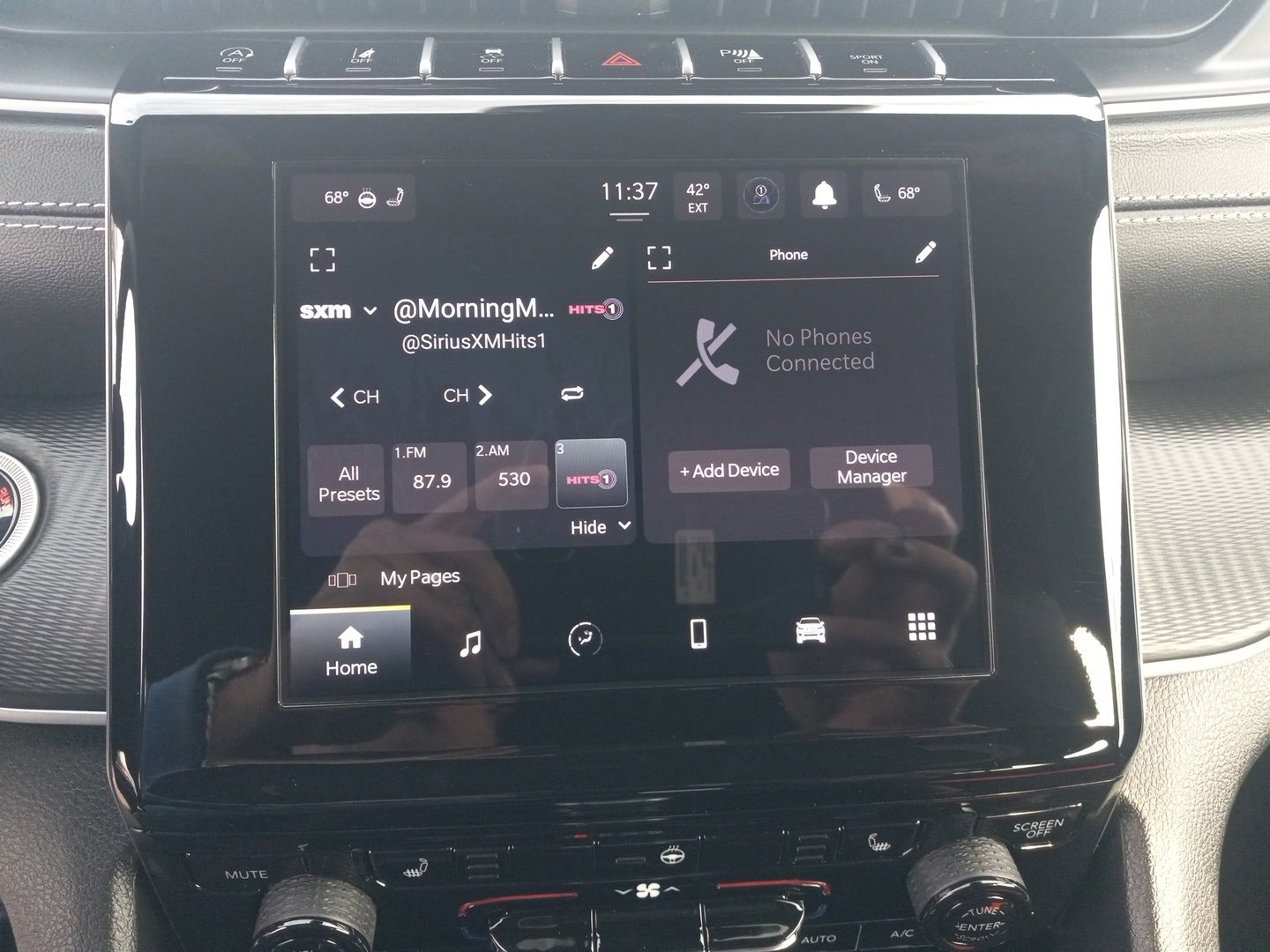 Used 2025 Jeep Grand Cherokee Altitude image 16