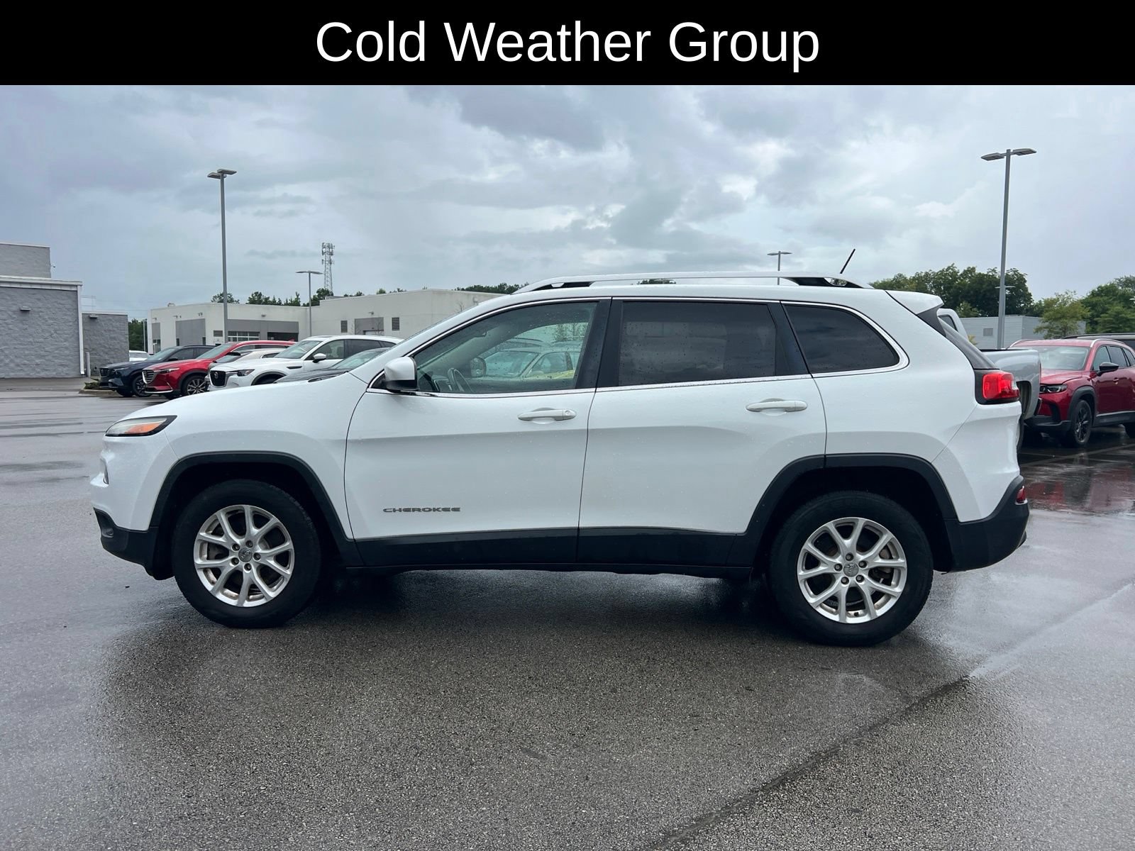 Used 2015 Jeep Cherokee Latitude w/ Cold Weather Group AWD/4WD image 4