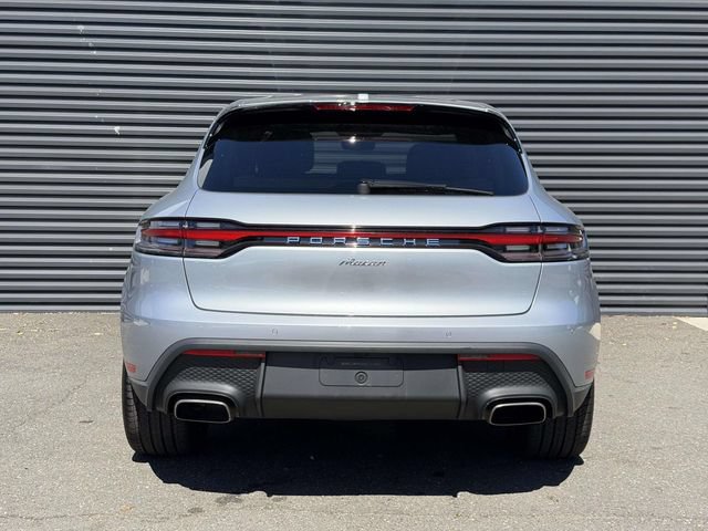 Used 2026 Porsche Macan AWD/4WD image 6