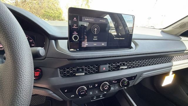 New 2026 Honda Accord SE image 24