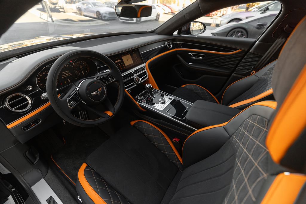 Used 2024 Bentley Flying Spur W12 AWD/4WD image 20