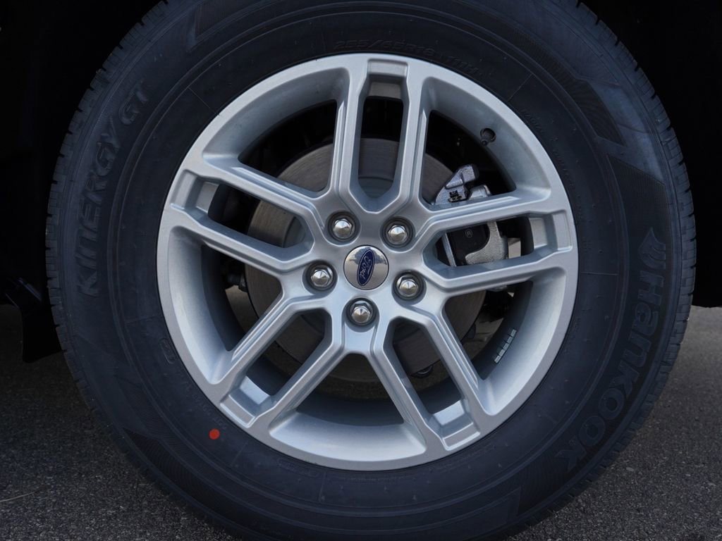 New 2026 Ford Explorer Active image 27