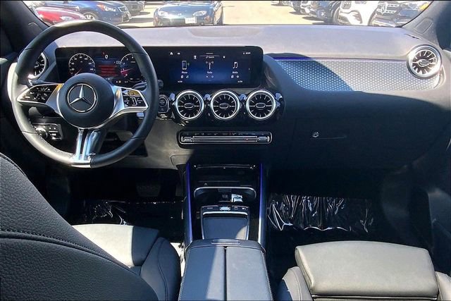 Used 2026 Mercedes-Benz GLA 250 4MATIC image 12