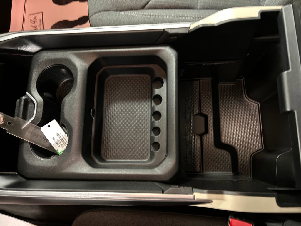 Used 2022 RAM 1500 Big Horn AWD/4WD image 21