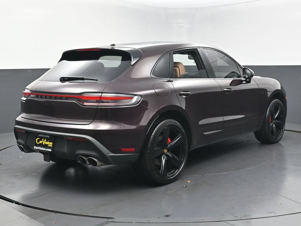 Used 2023 Porsche Macan S AWD/4WD image 4