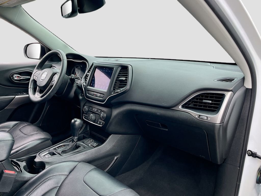 Used 2022 Jeep Cherokee Latitude Lux FWD image 26