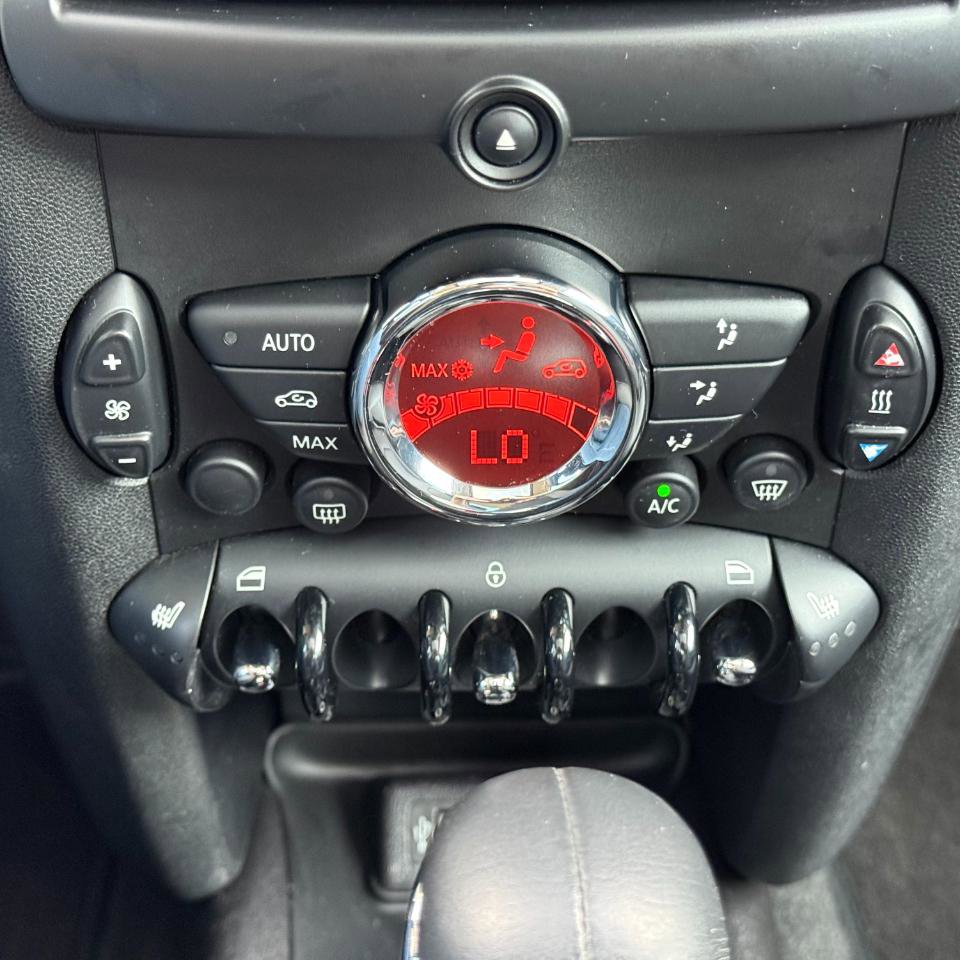 Used 2013 MINI Cooper Hardtop FWD image 13