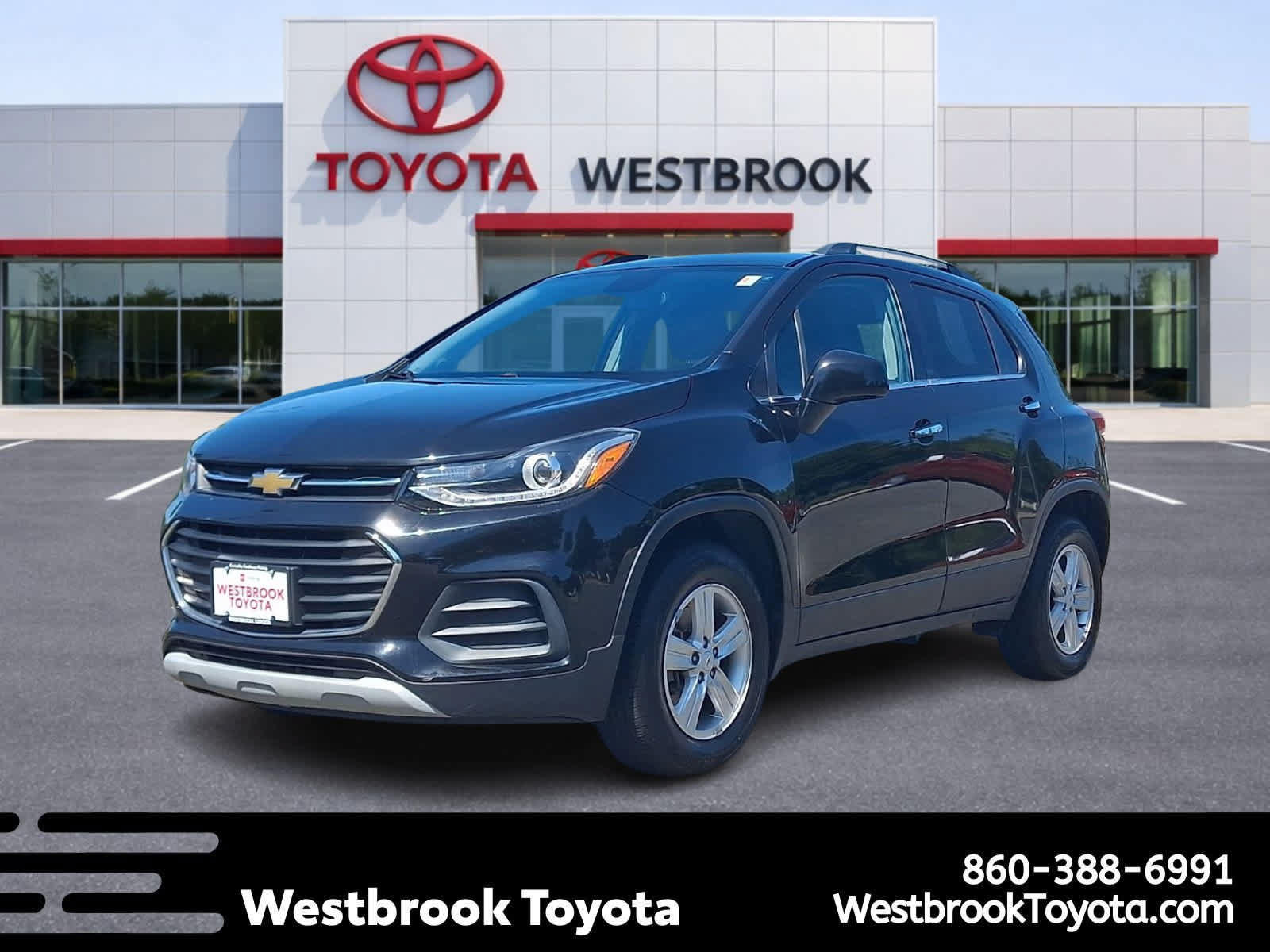 Used 2020 Chevrolet Trax LT w/ LT Convenience Package AWD/4WD image 1