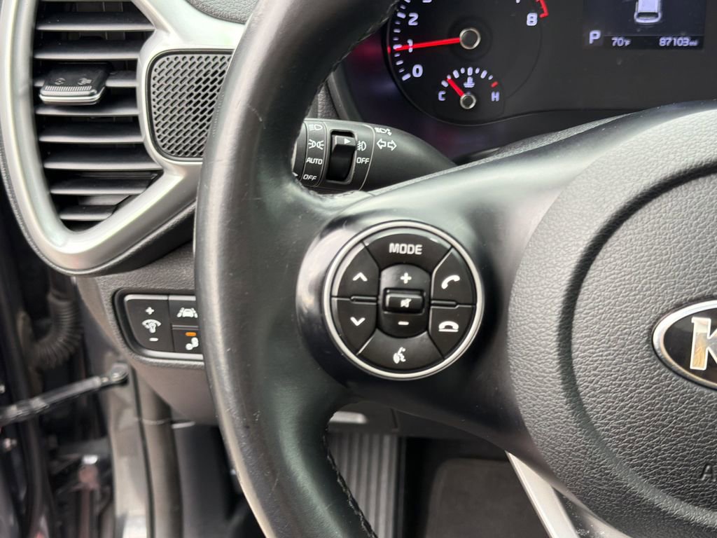 Used 2021 Kia Soul GT-Line image 25