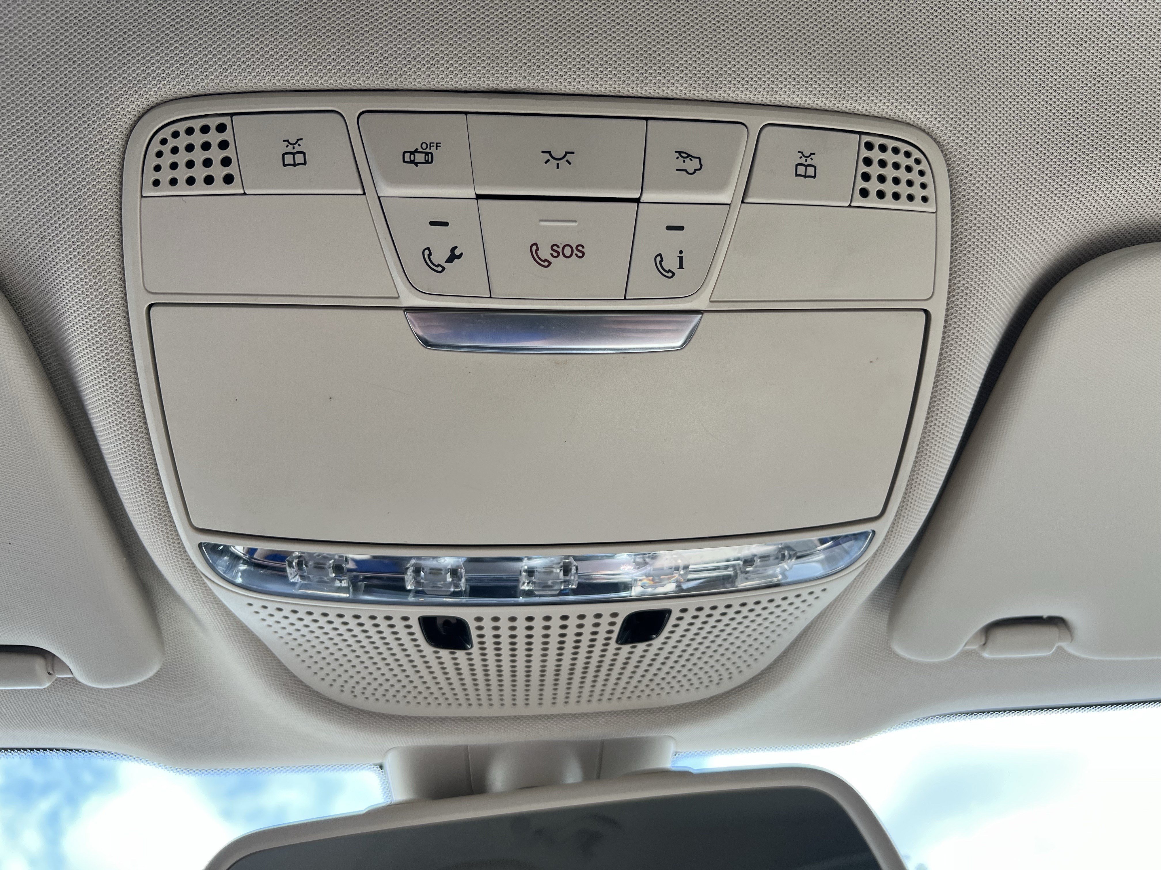 Used 2016 Mercedes-Benz GLC 300 image 29